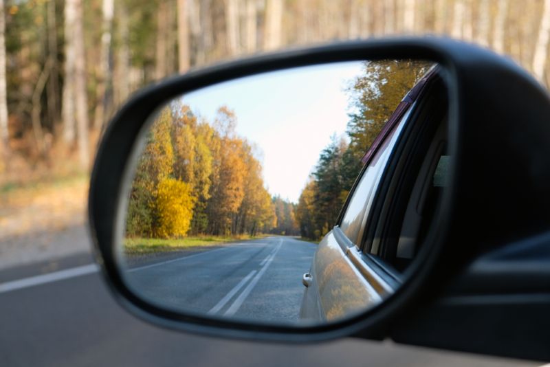 Side mirror and blind spot
